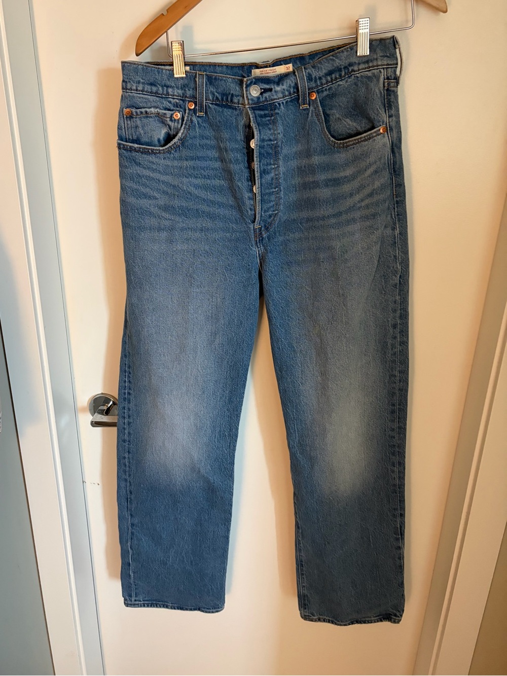 Levi’s high rise rib case straight